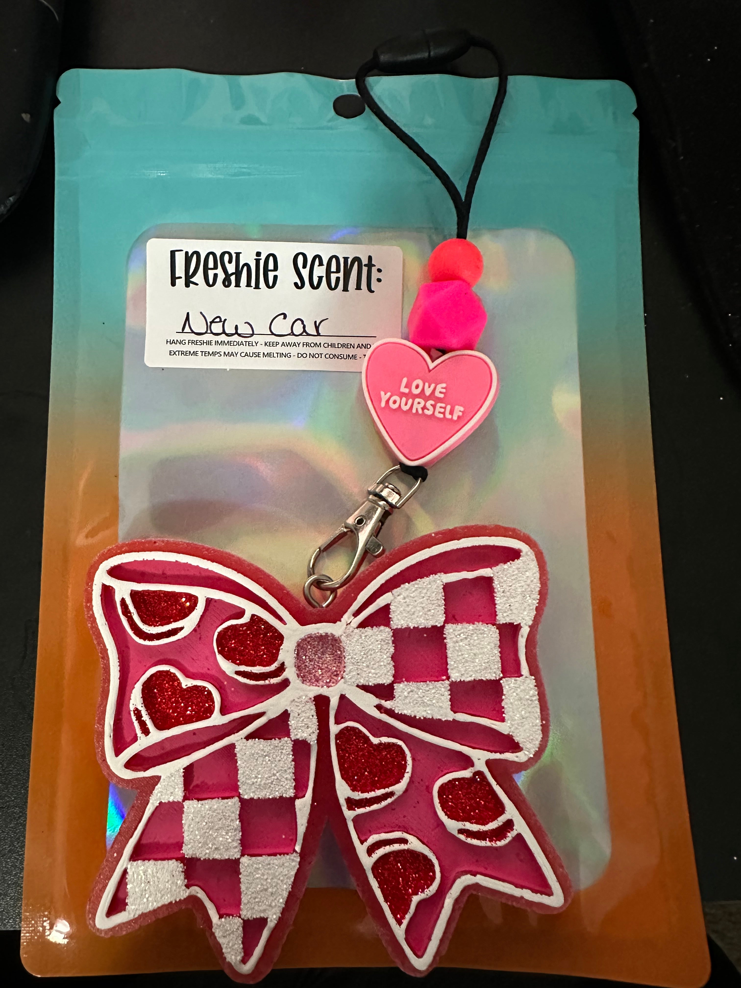 Checkered Bow with Hearts
